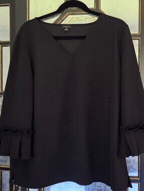 Ann Taylor Black V-Neck Long Sleeve Ruffle Cuff Blouse